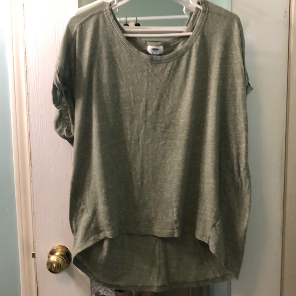 DONATED! Old Navy hi low tee shirt!
